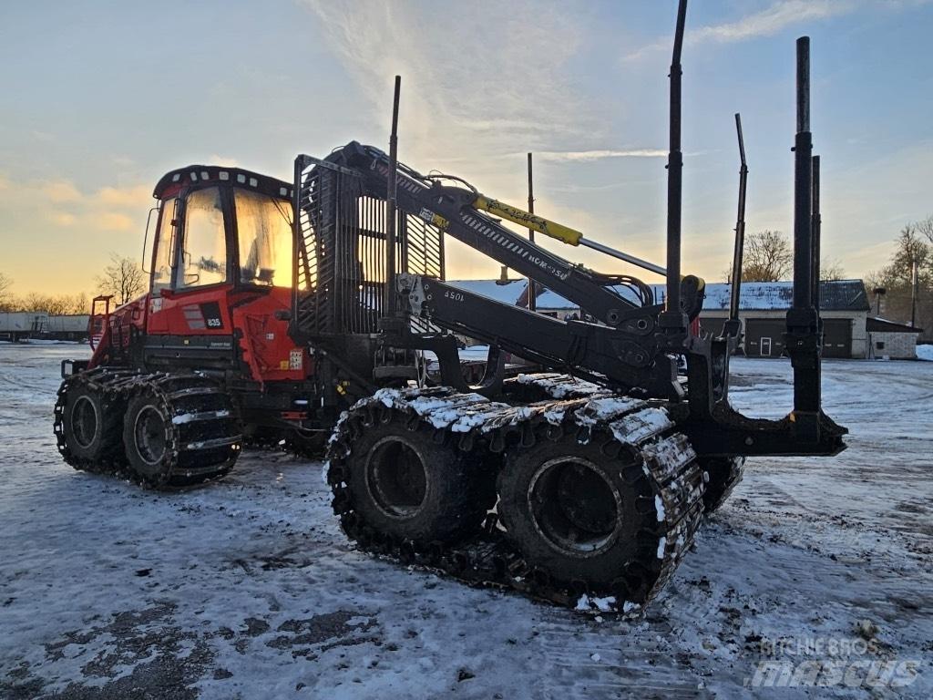 Komatsu 835 Transportoare