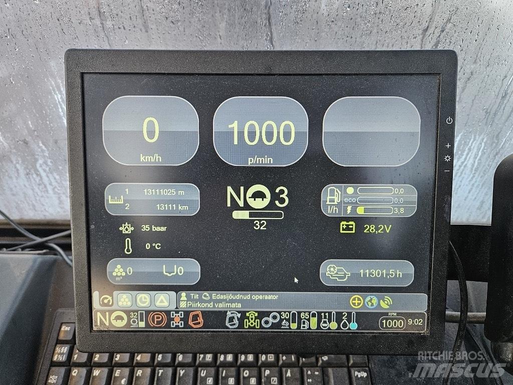 Komatsu 835 Transportoare