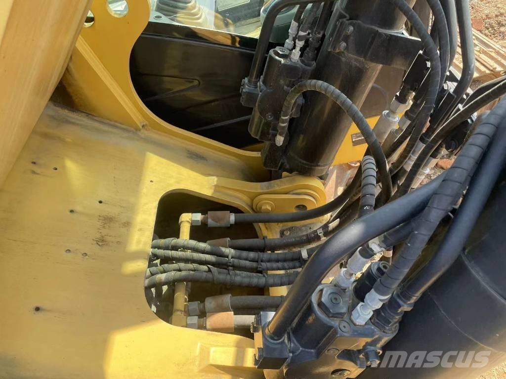 CAT 329d Excavatoare cu brat lung