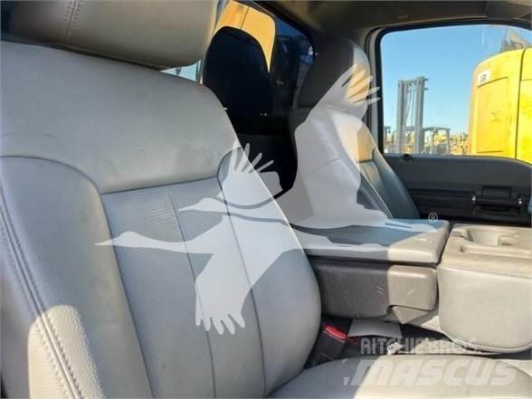Ford F550 Utilaje construcții - Altele
