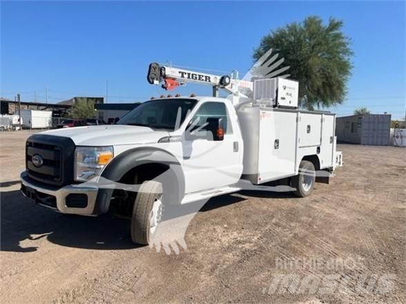 Ford F550 Utilaje construcții - Altele