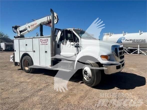 Ford F750 Utilaje construcții - Altele