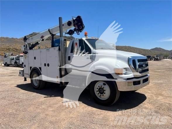 Ford F750 Utilaje construcții - Altele