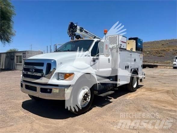 Ford F750 Utilaje construcții - Altele