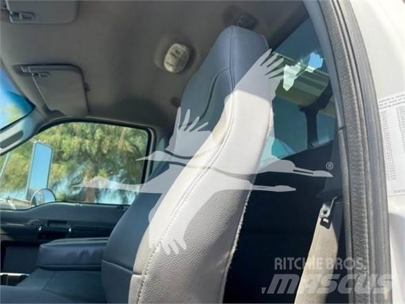 Ford F750 Utilaje construcții - Altele