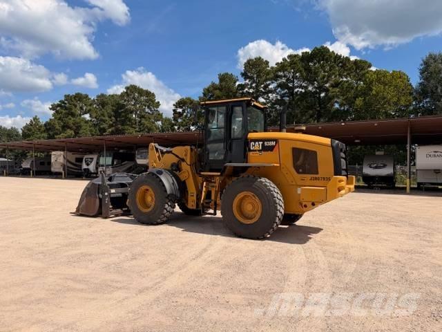 CAT 938M Incarcator pe pneuri