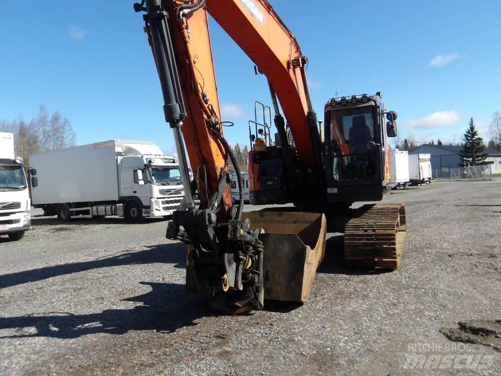 Doosan DX 235 LCR Excavatoare pe șenile
