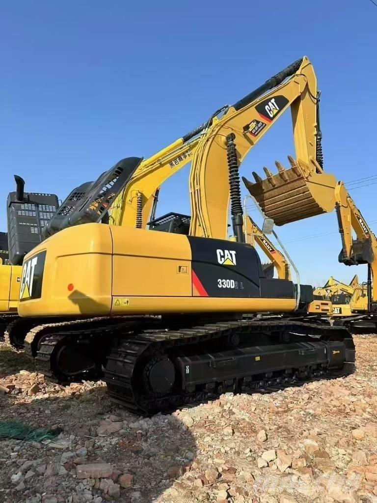 CAT 330 D2 L Excavatoare pe șenile
