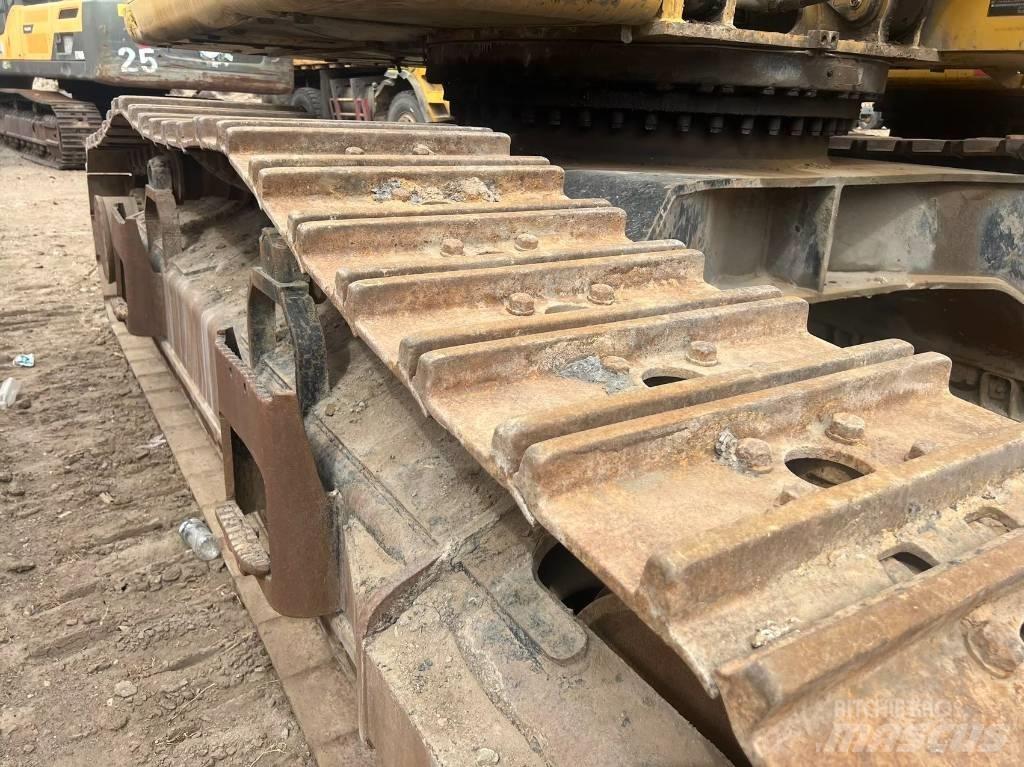 CAT 340 Excavatoare pe șenile
