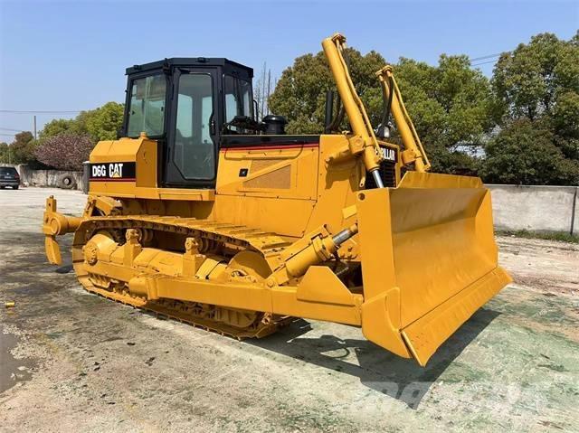 CAT D 6 G Buldozere pe senile