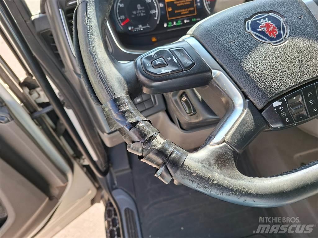 Scania R450 Autotractoare