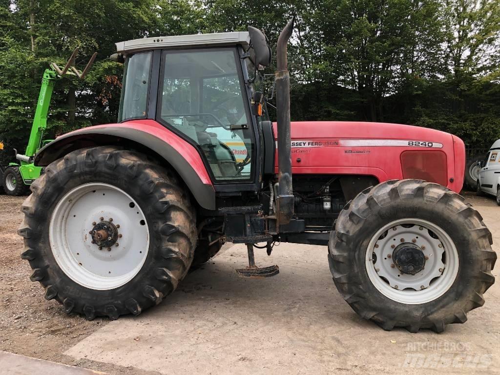 Massey Ferguson 8240 Tractoare