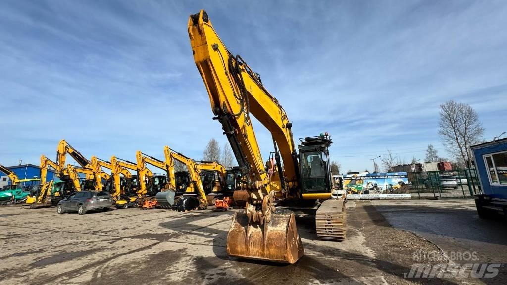 JCB JS 220 LC Excavatoare pe șenile
