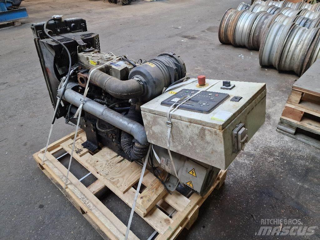 Perkins 404D-22 Transport - Altele