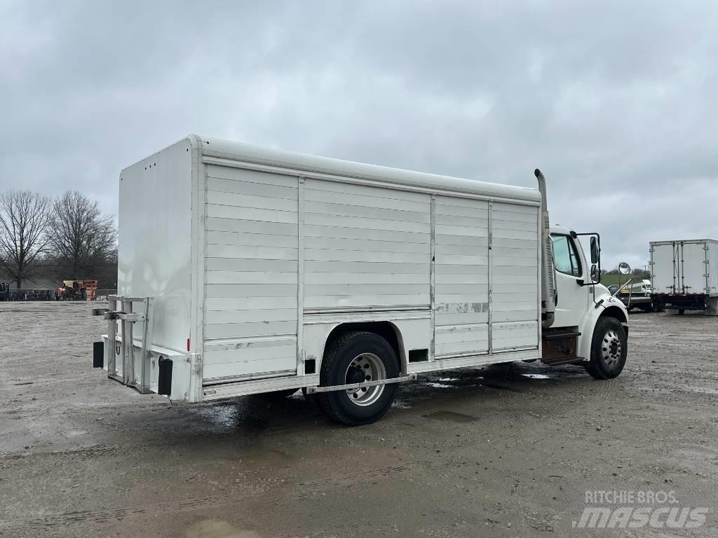 Freightliner M2 Camioane transport bauturi