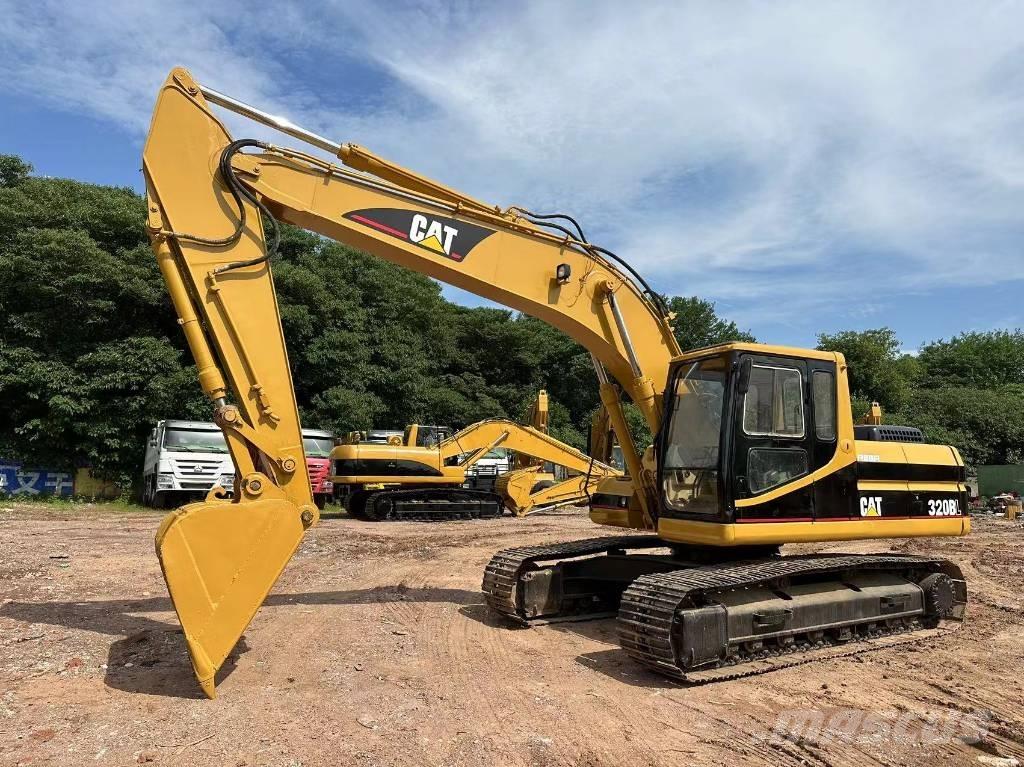 CAT 320 B L Excavatoare pe șenile
