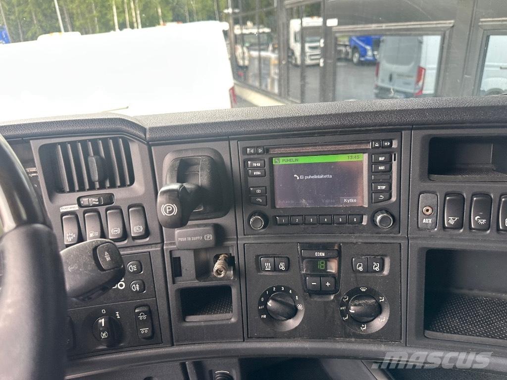 Scania R520 6x2 Autotractoare