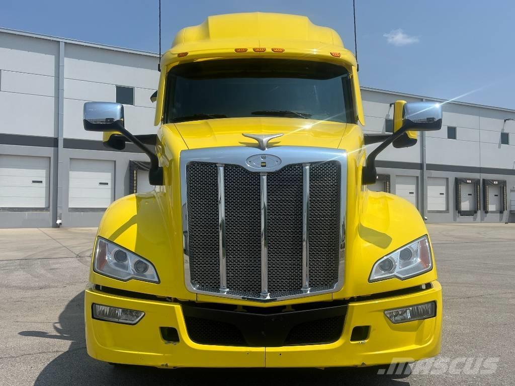 Peterbilt 579 Autotractoare