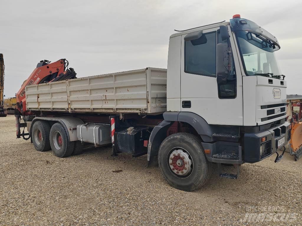 Iveco Cursor Camioane cu macara