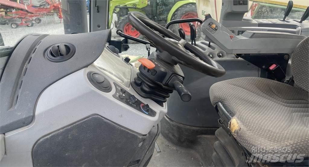 CLAAS Arion 520 Tractoare