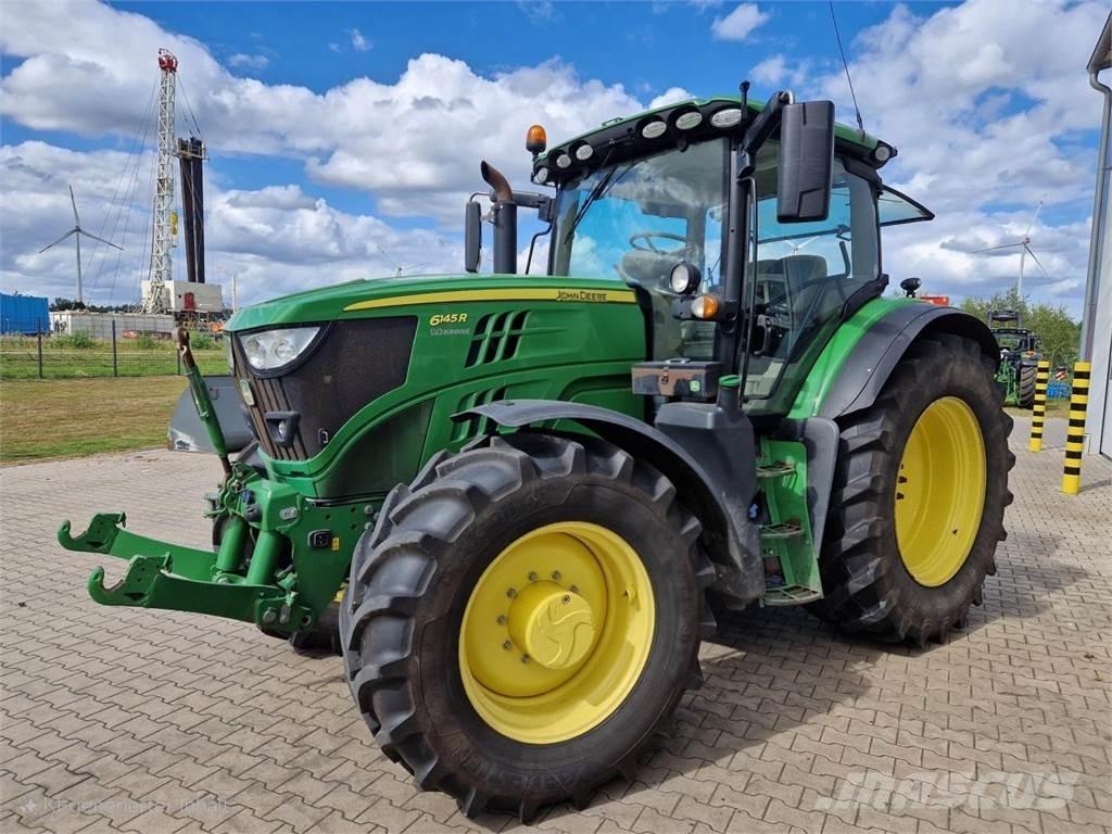John Deere 6145R Tractoare