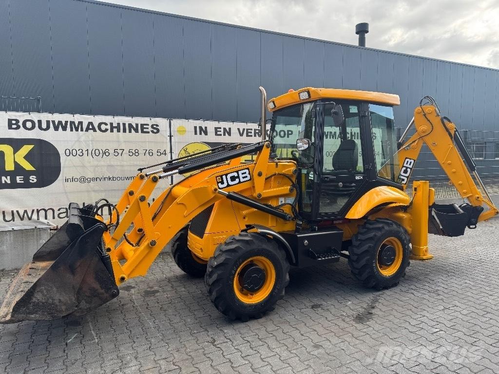 JCB 2 CX Buldoexcavatoare