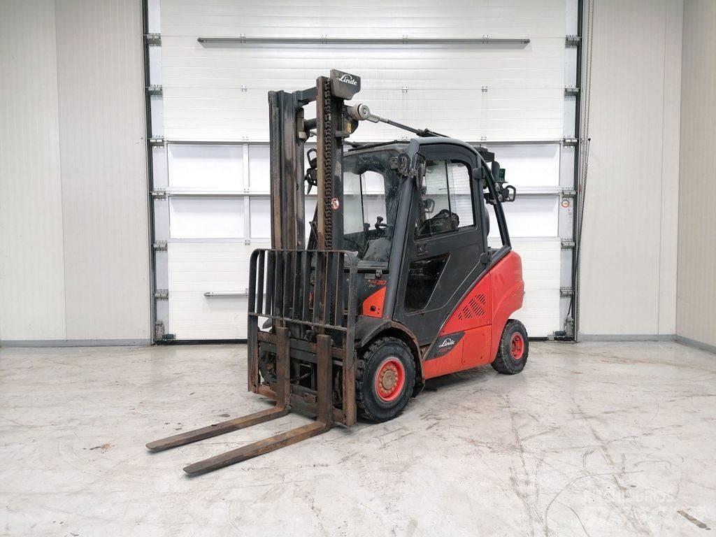 Linde H30D-02 Stivuitor diesel