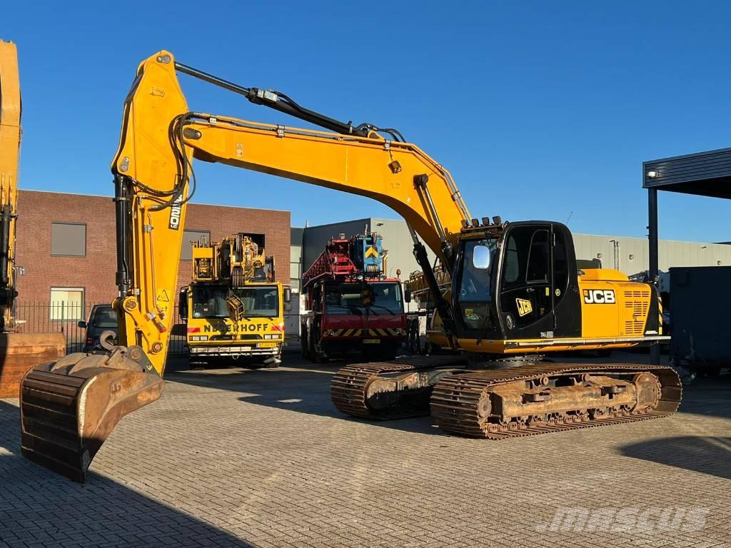 JCB JS 220 LC Excavatoare pe șenile
