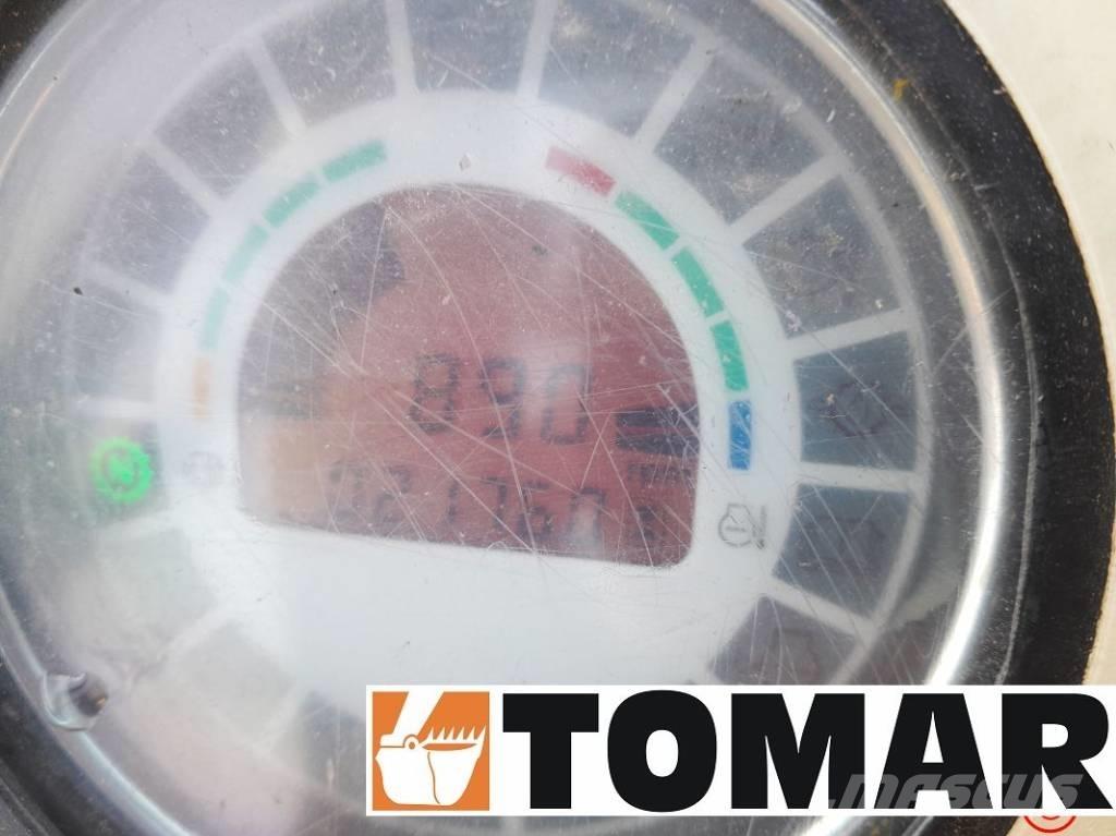 JCB 6 TST Minitractor de teren