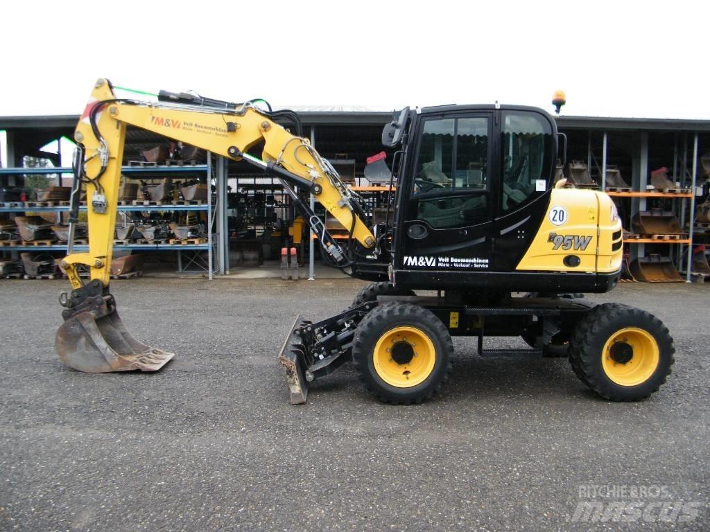 Yanmar B95W Excavatoare cu roti