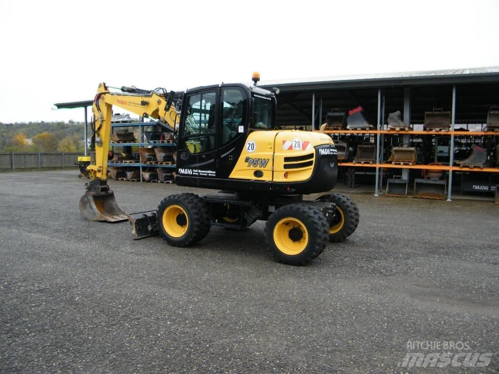 Yanmar B95W Excavatoare cu roti