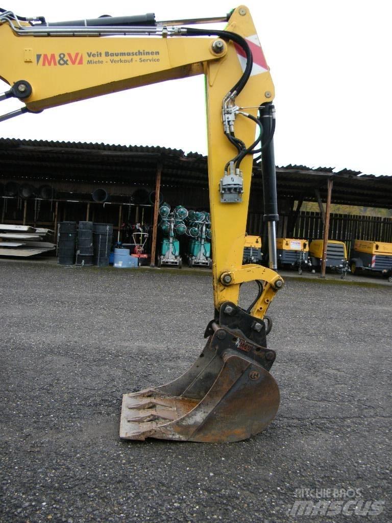 Yanmar B95W Excavatoare cu roti