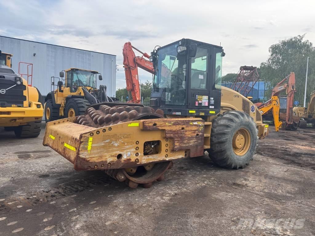 CAT CP 76 Compactoare monocilindrice