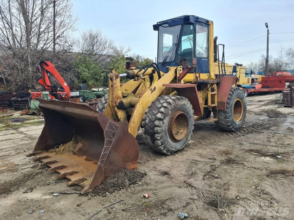 Komatsu WA 250 Incarcator pe pneuri