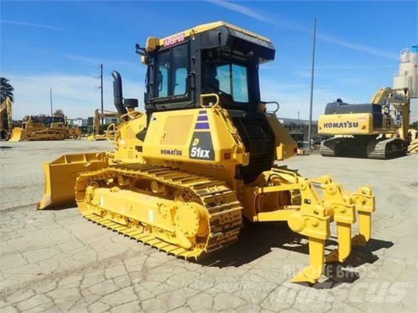 Komatsu D51EXi-24 Buldozere pe senile
