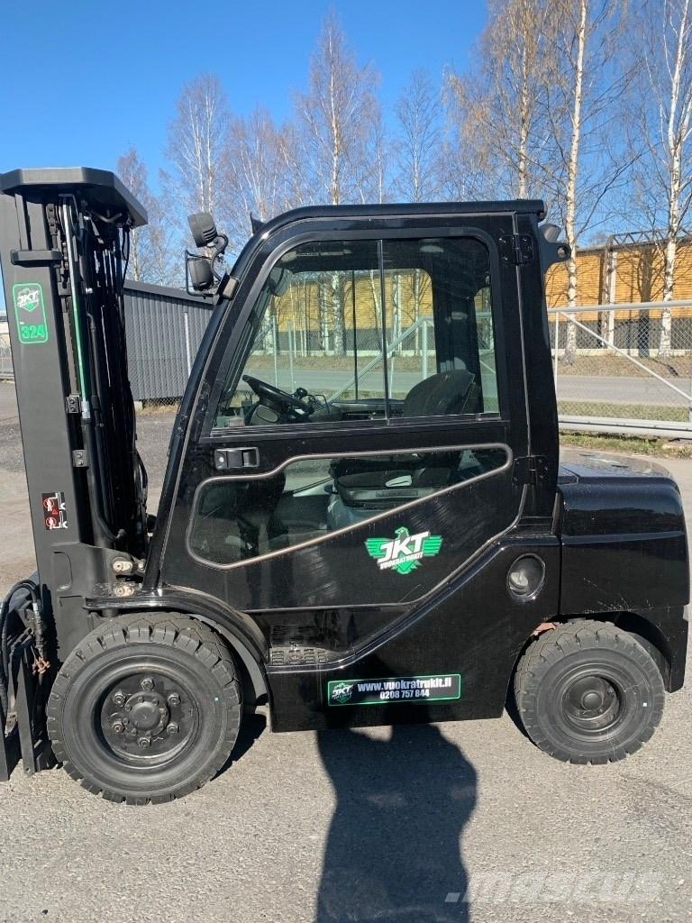 Toyota 02-8 FDF 30 Stivuitor diesel