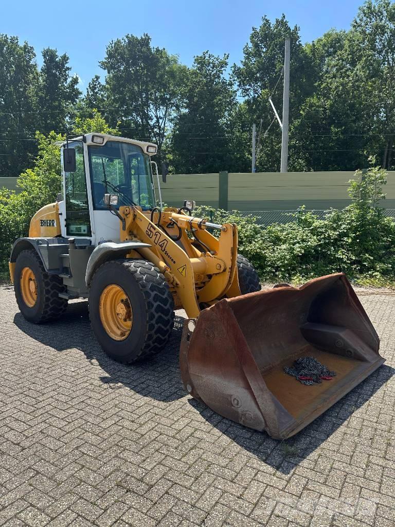 Liebherr L 514 Incarcator pe pneuri
