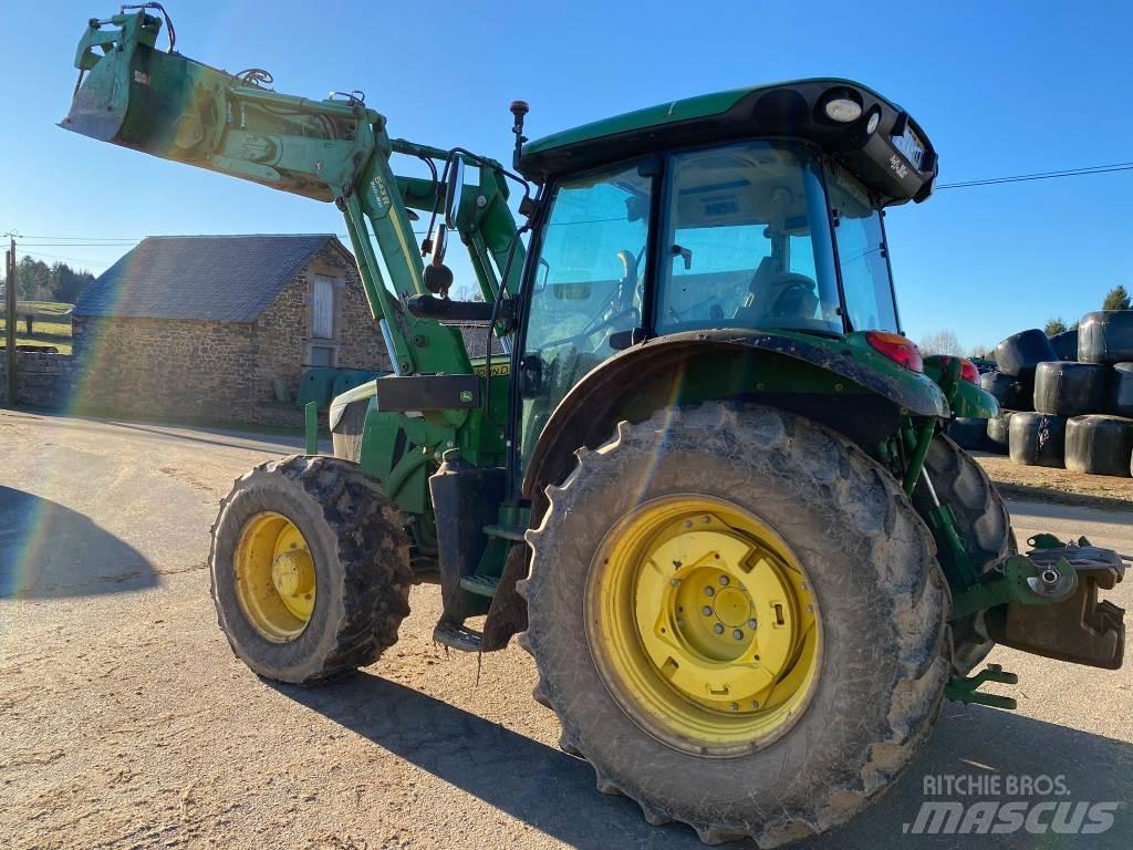 John Deere 5100R Tractoare