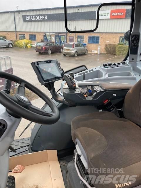 Valtra T 254 V Tractoare