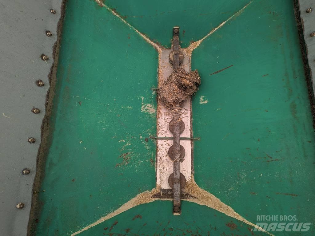 KORTE 700 S2 Utilaje si accesorii folosite la cresterea animalelor