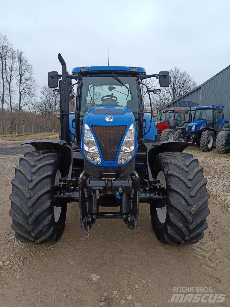 New Holland T7040 Tractoare