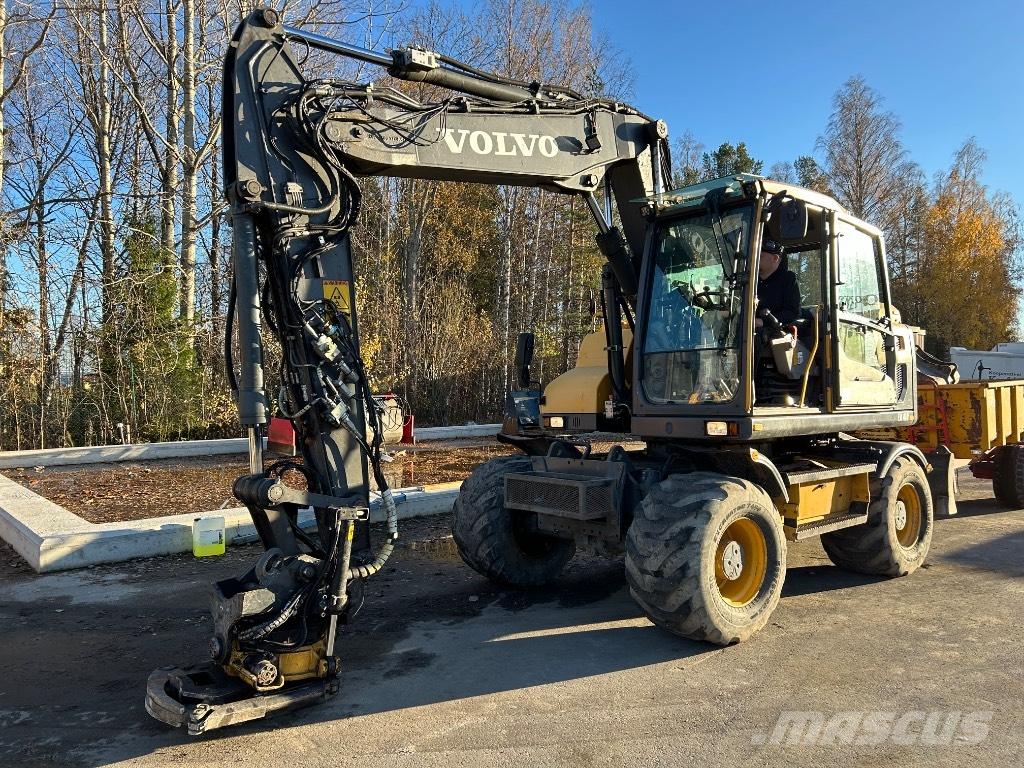 Volvo EW 140 D Excavatoare cu roti