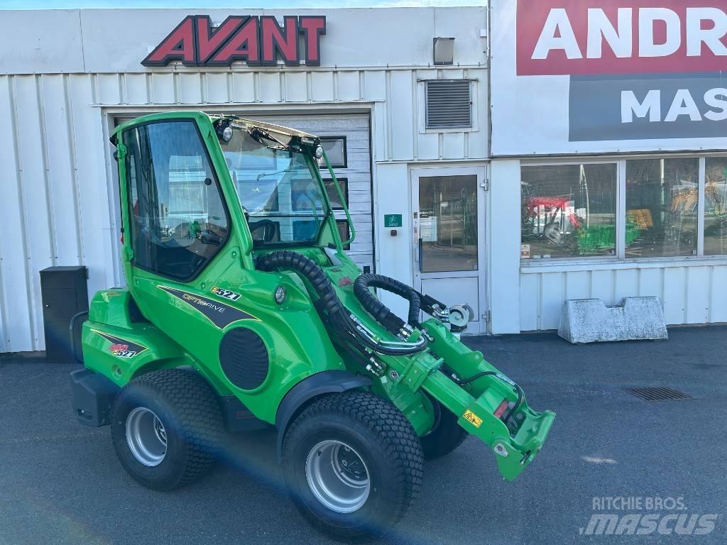 Avant E 527 Med  hytt Mini incarcator