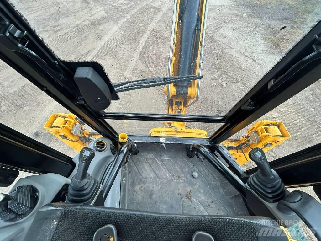 JCB 3 CX Buldoexcavatoare
