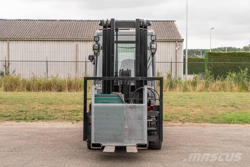 Manitou ME 450 Stivuitor electric