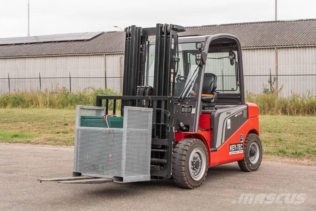 Manitou ME 450 Stivuitor electric