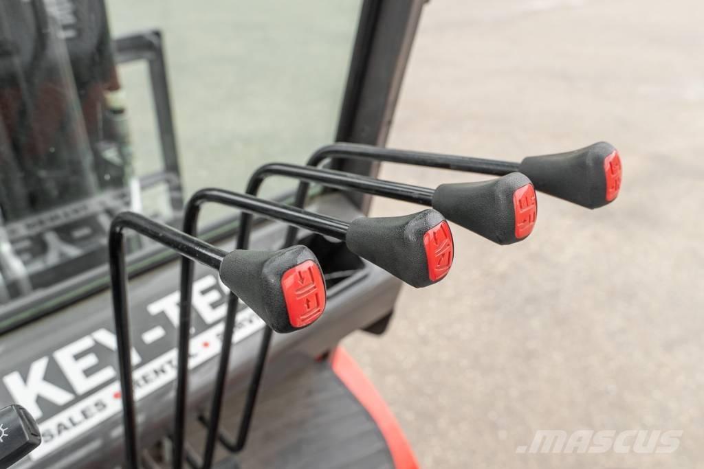 Manitou ME 450 Stivuitor electric