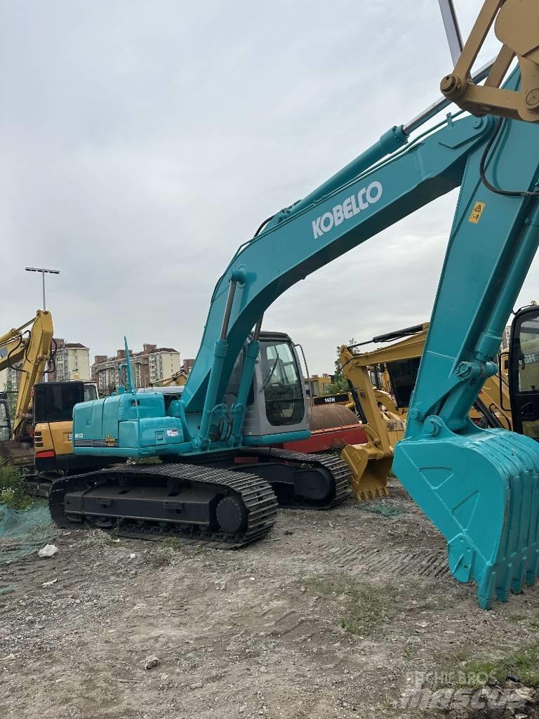 Kobelco SK 200 Excavatoare pe șenile
