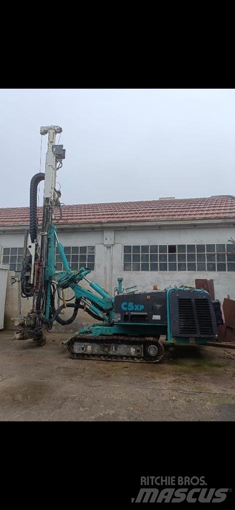 Casagrande C 5 xp. Sisteme de forare a puturilor de apa