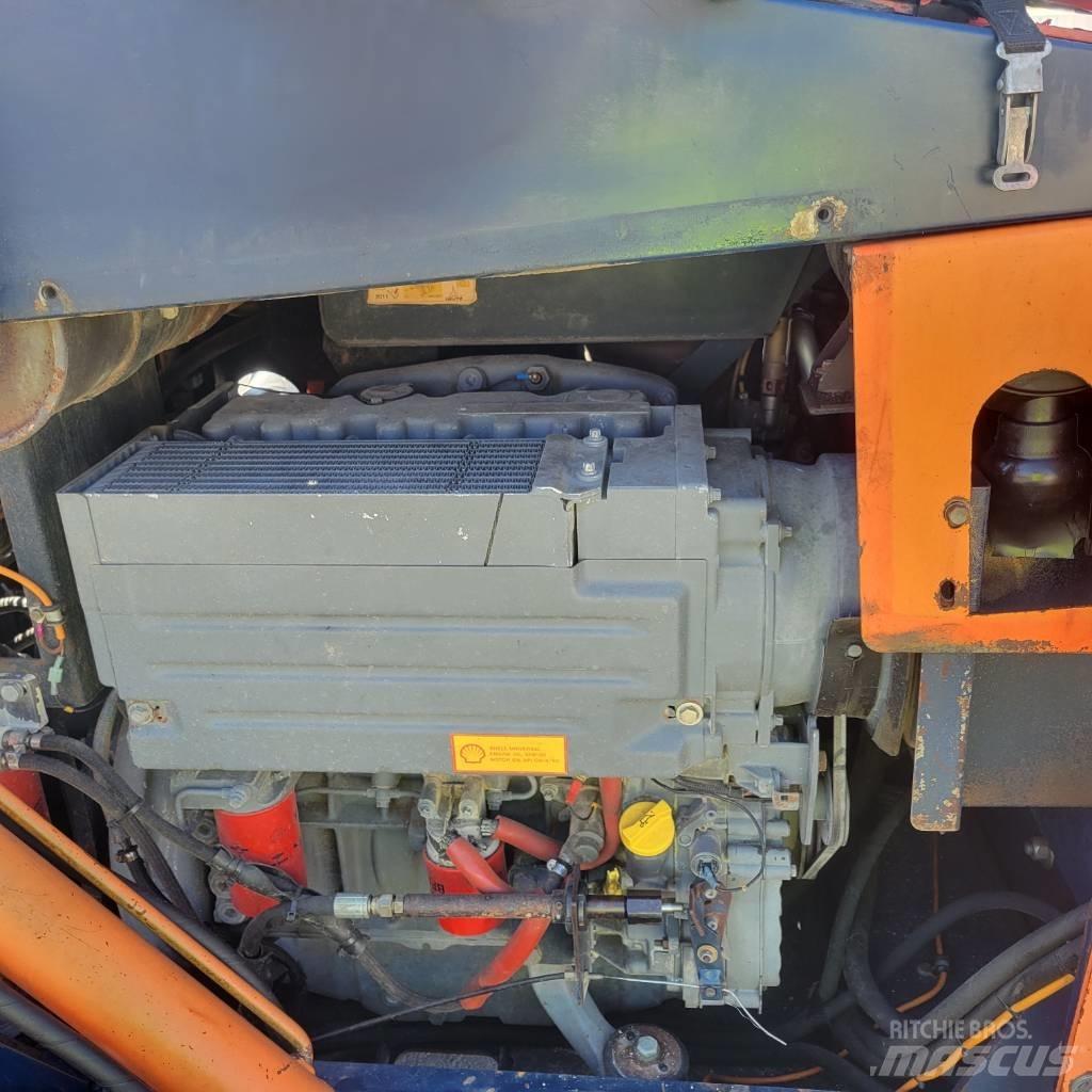 Tamrock COMMANDO 300 Echipamente de forare la suprafata